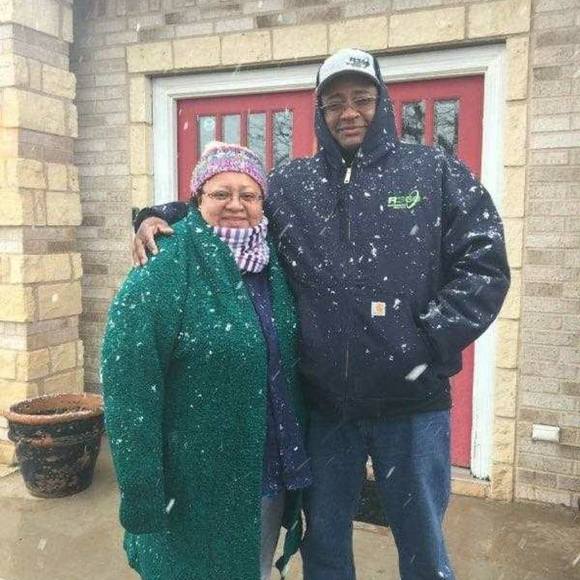 Meet your Posher, Ivette - Picture 1 of 1